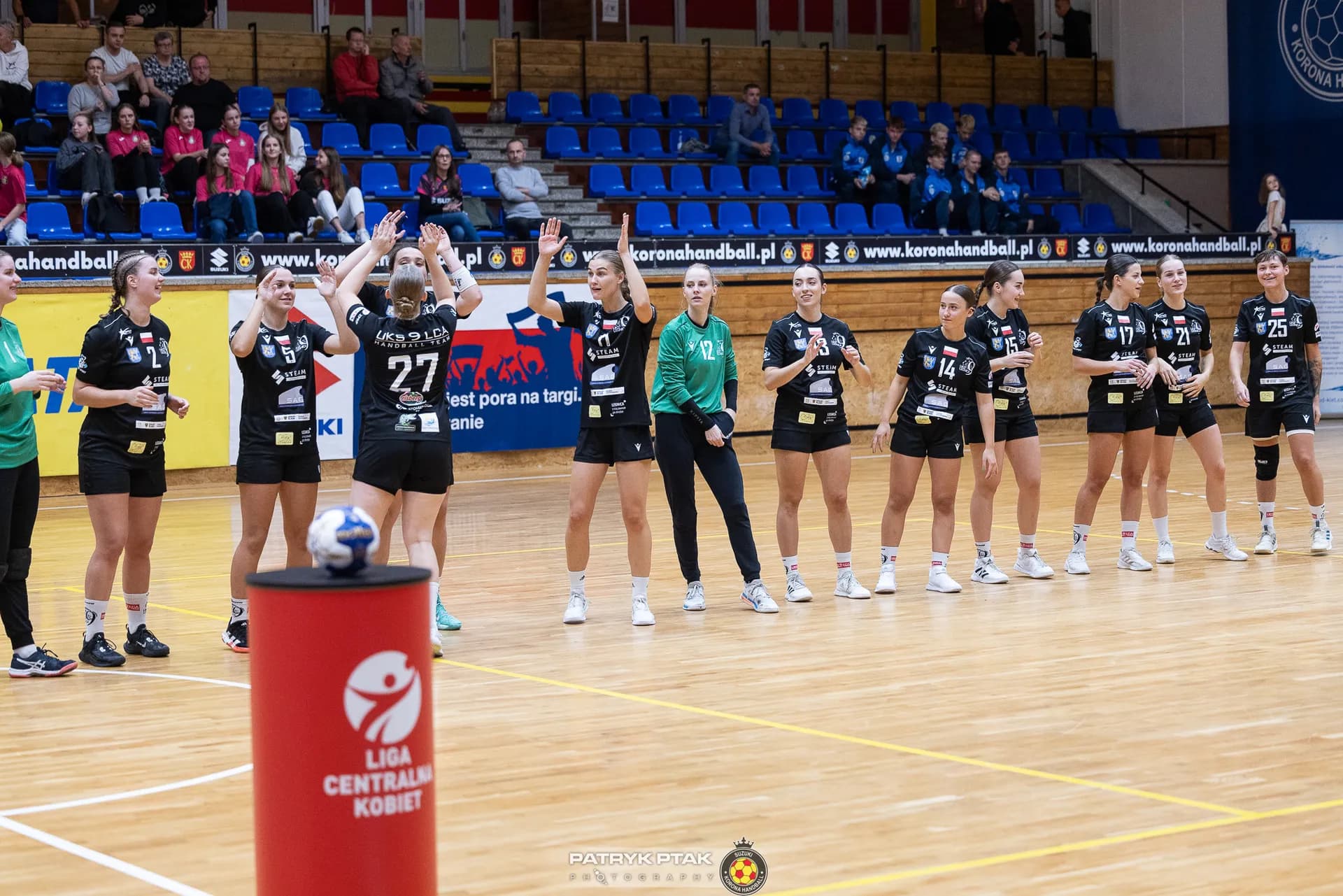 Suzuki Korona Handball Kielce vs UKS Dziewiątka Legnica