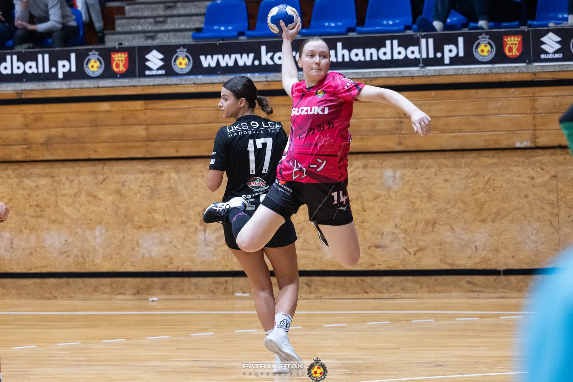 Suzuki Korona Handball Kielce vs UKS Dziewiątka Legnica