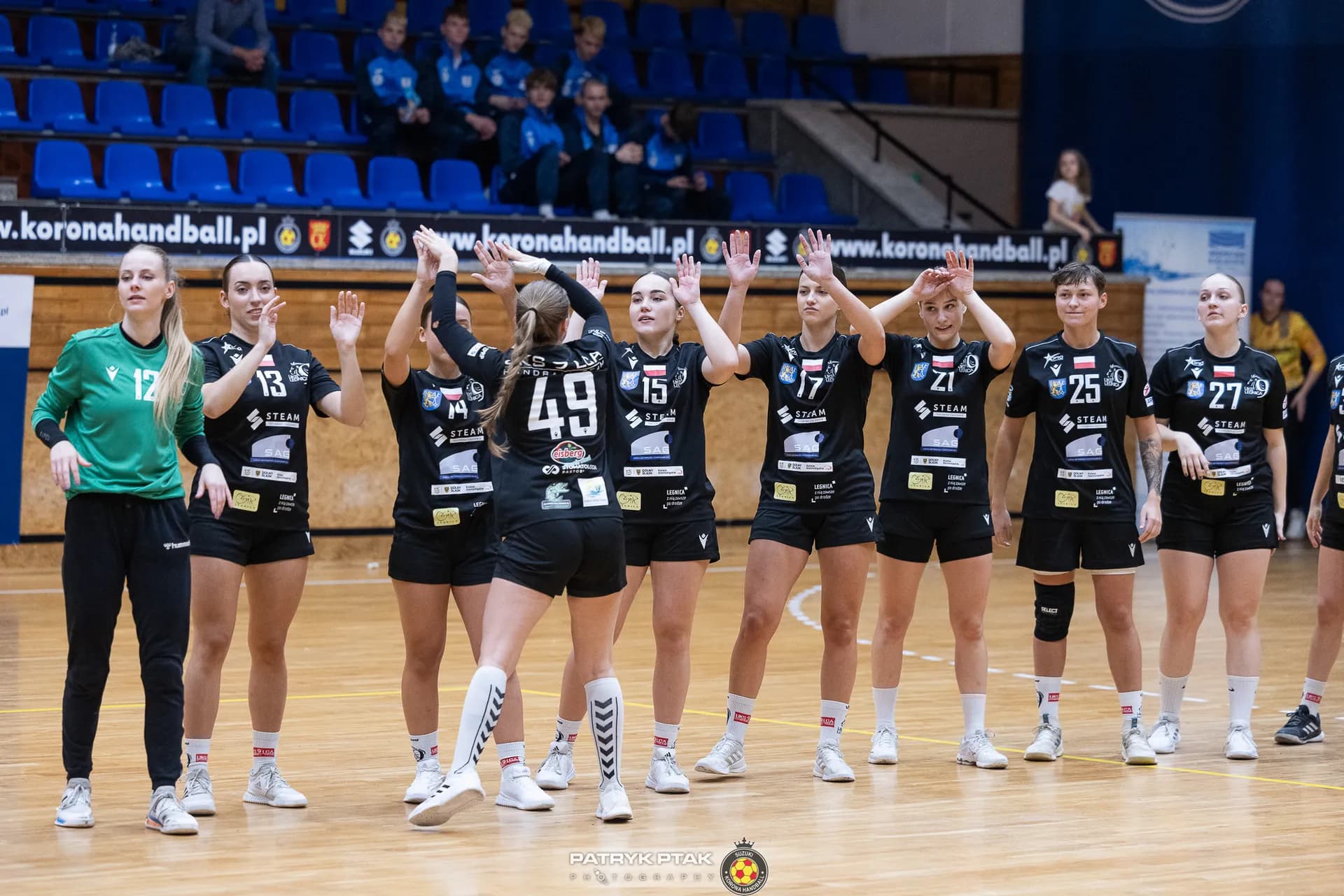 Suzuki Korona Handball Kielce vs UKS Dziewiątka Legnica