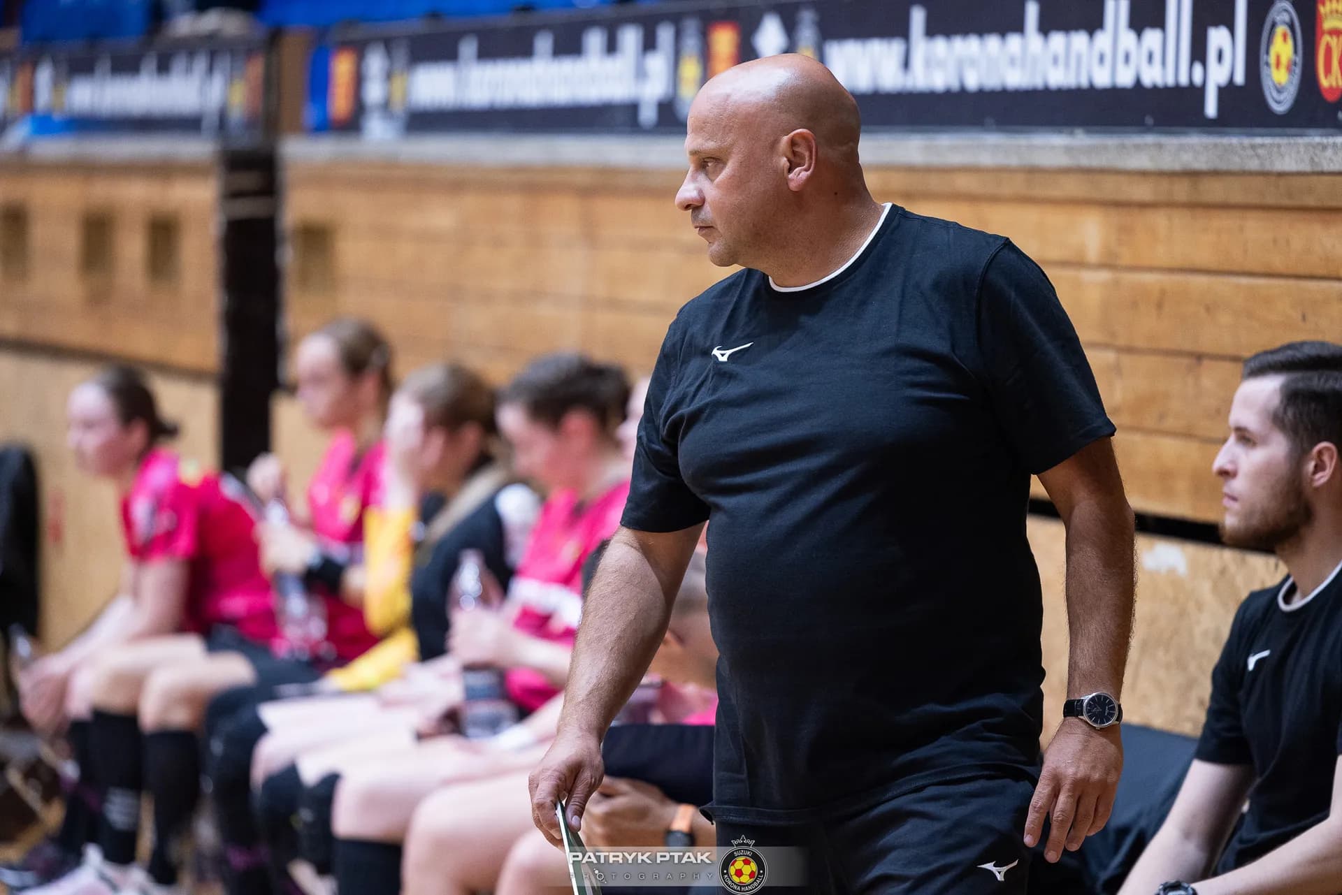 Suzuki Korona Handball Kielce vs UKS Dziewiątka Legnica