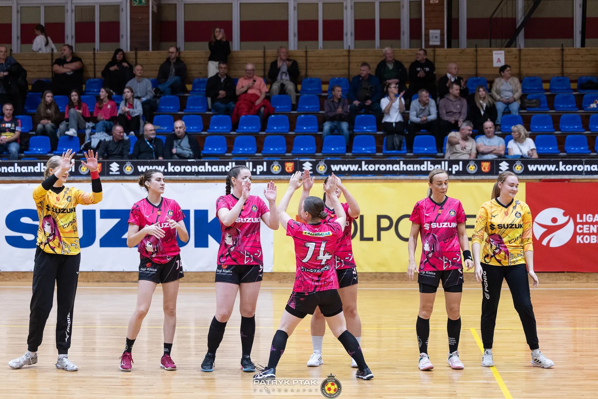 Suzuki Korona Handball Kielce vs UKS Dziewiątka Legnica