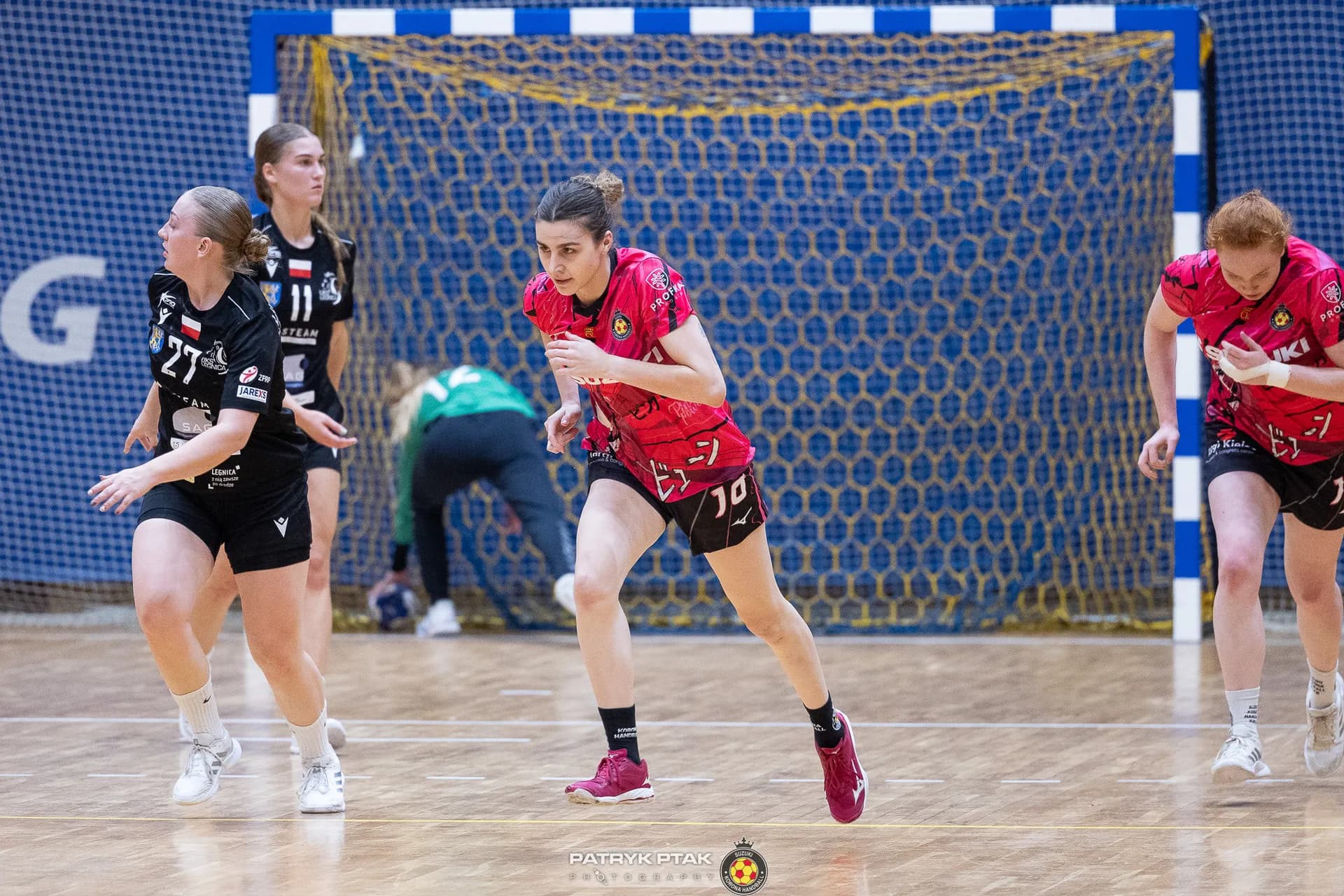 Suzuki Korona Handball Kielce vs UKS Dziewiątka Legnica