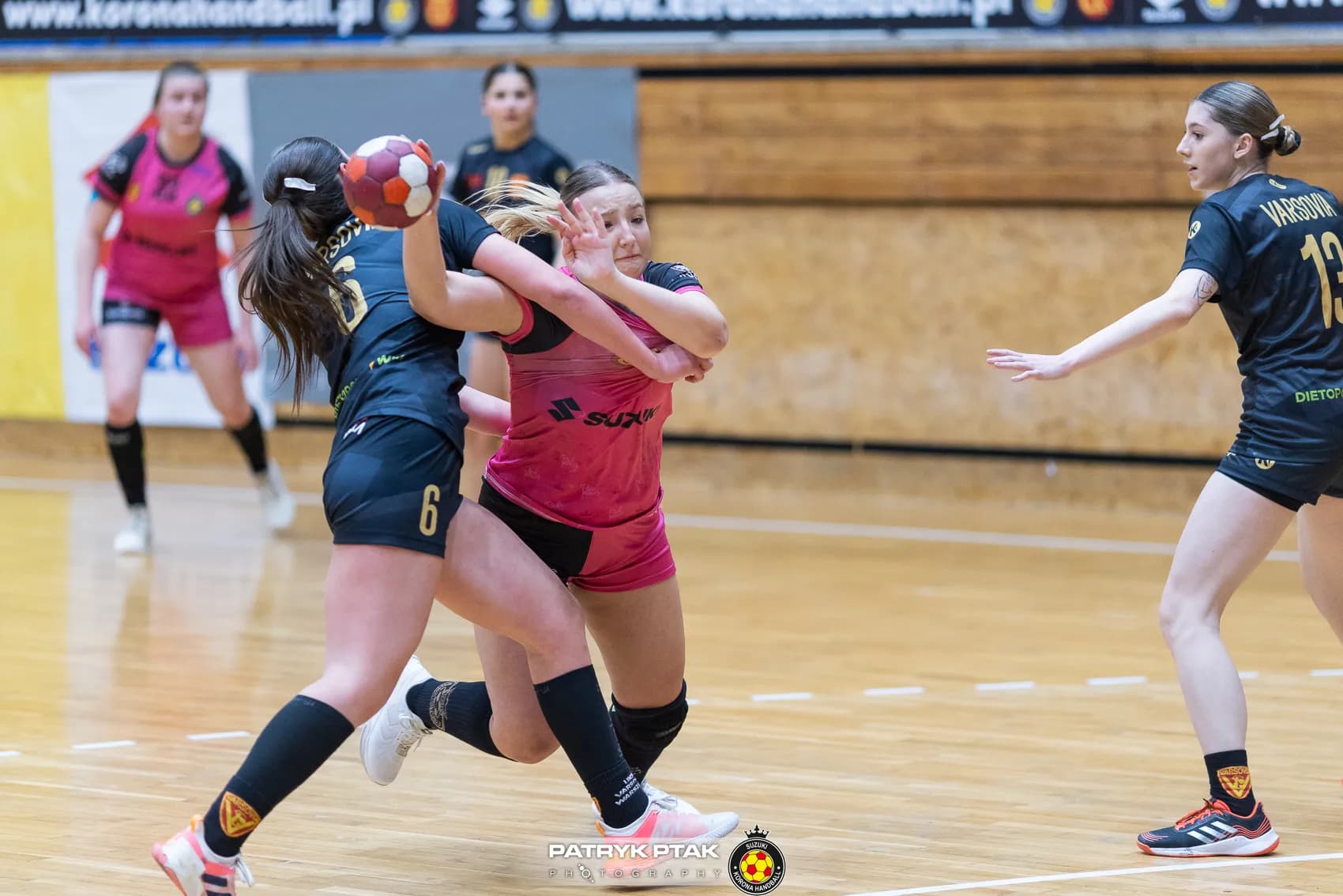 Suzuki Korona Handball Kielce vs UKS Varsovia Warszawa
