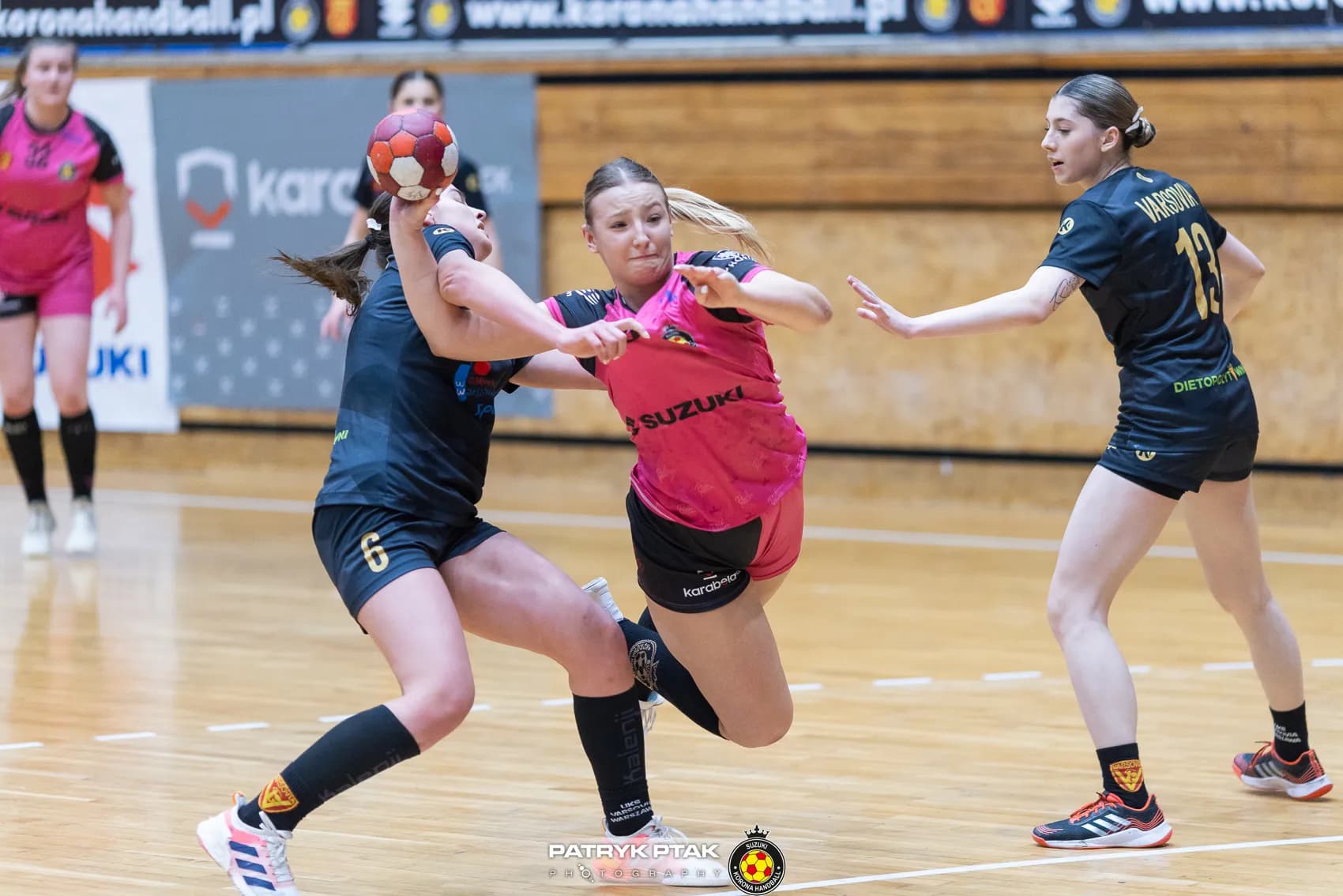 Suzuki Korona Handball Kielce vs UKS Varsovia Warszawa