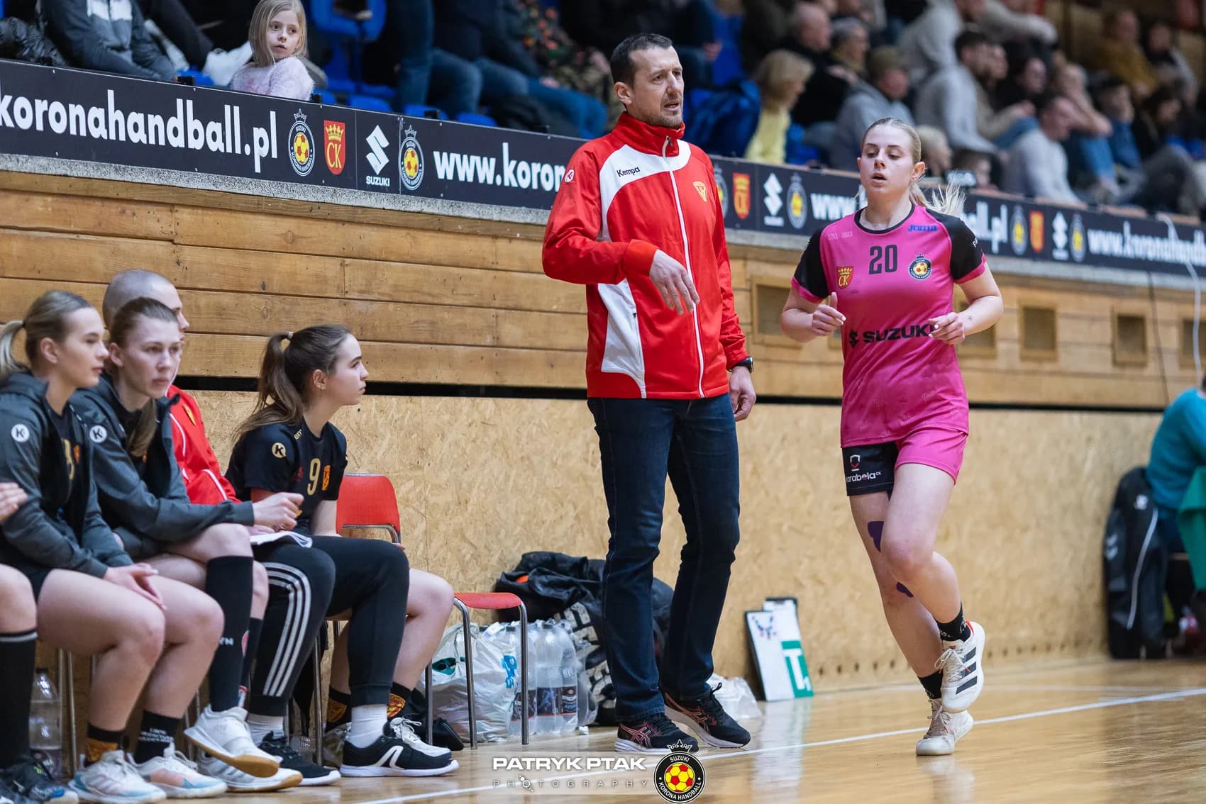 Suzuki Korona Handball Kielce vs UKS Varsovia Warszawa