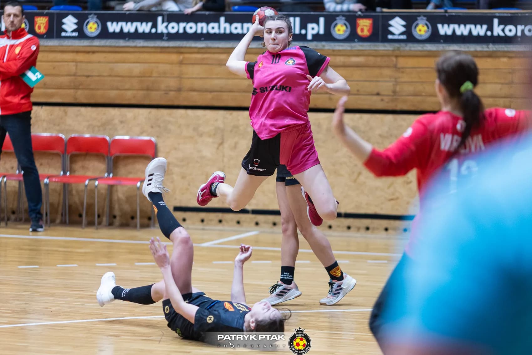Suzuki Korona Handball Kielce vs UKS Varsovia Warszawa