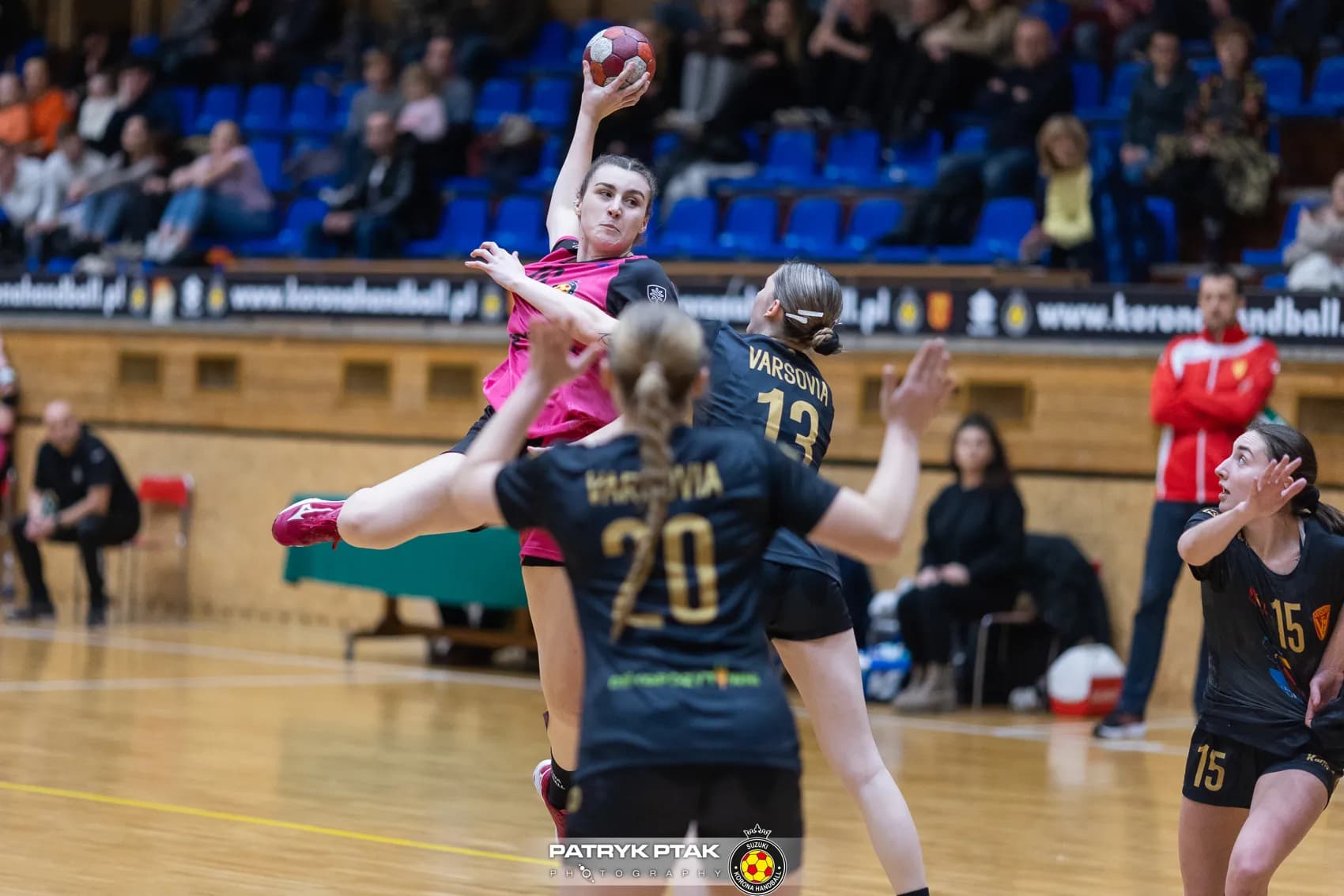 Suzuki Korona Handball Kielce vs UKS Varsovia Warszawa