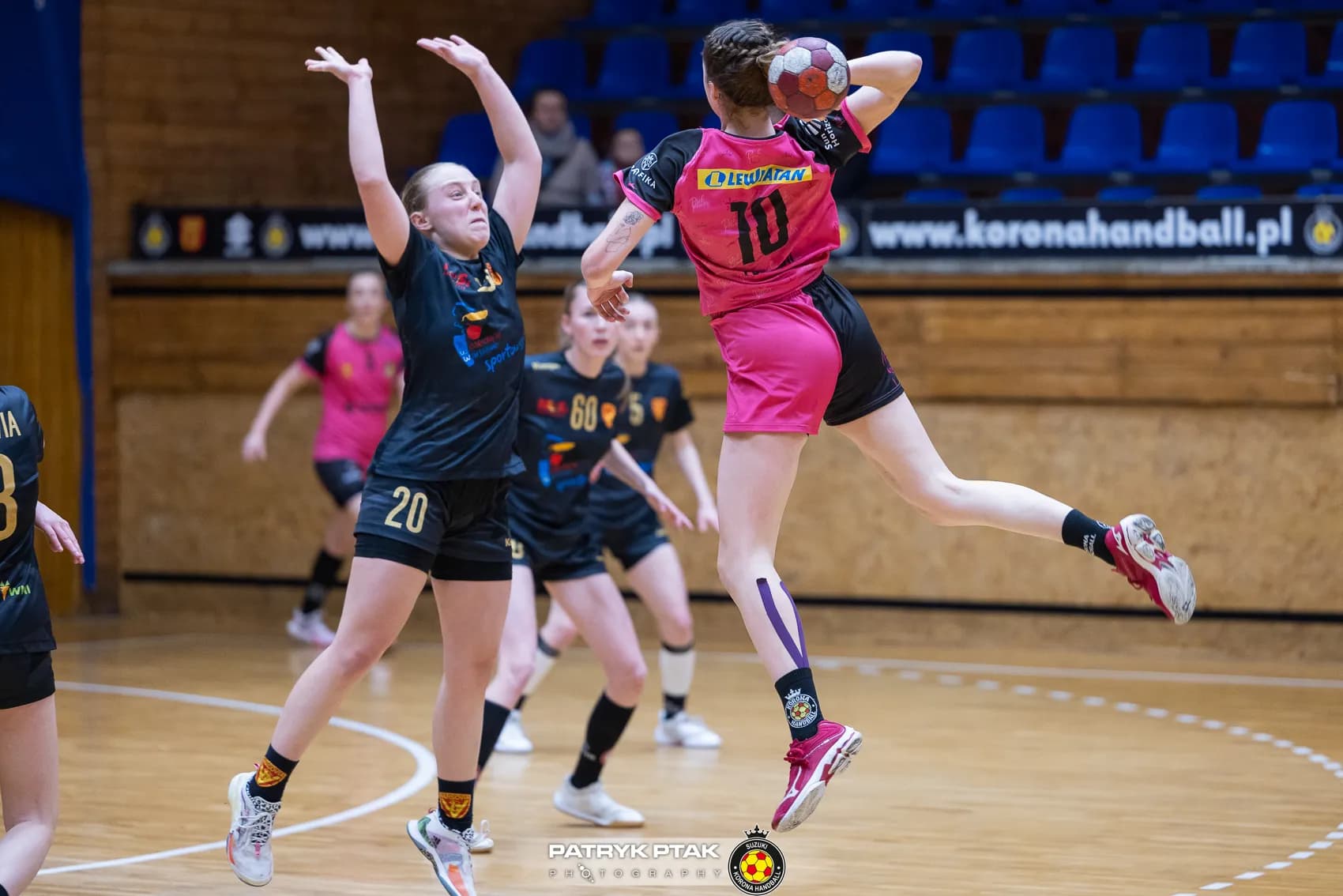 Suzuki Korona Handball Kielce vs UKS Varsovia Warszawa