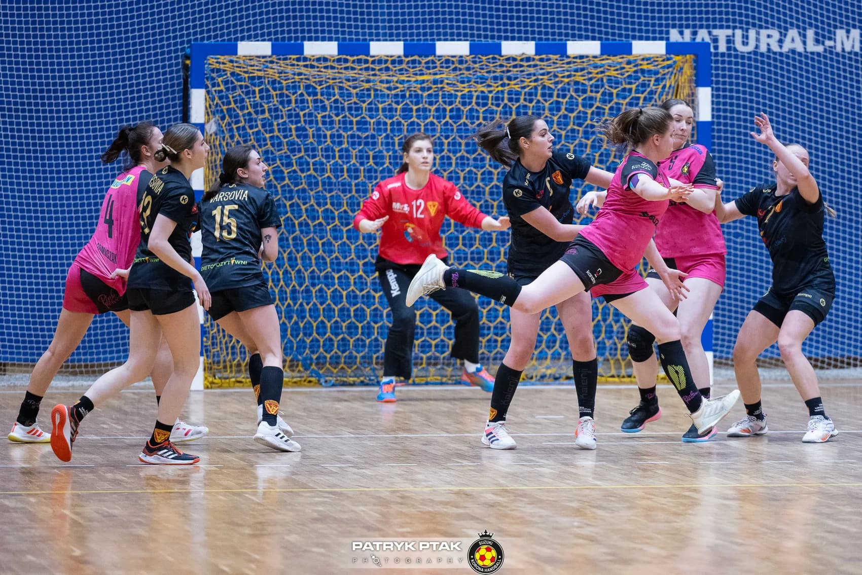 Suzuki Korona Handball Kielce vs UKS Varsovia Warszawa