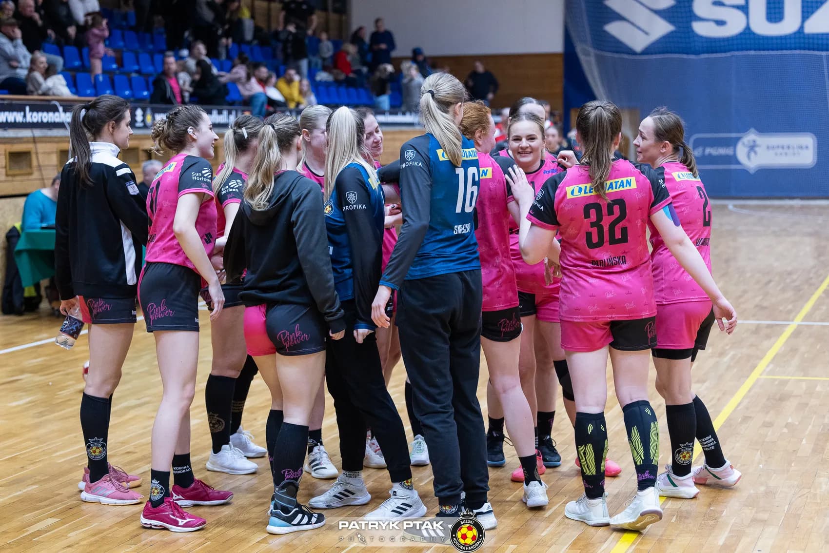 Suzuki Korona Handball Kielce vs UKS Varsovia Warszawa