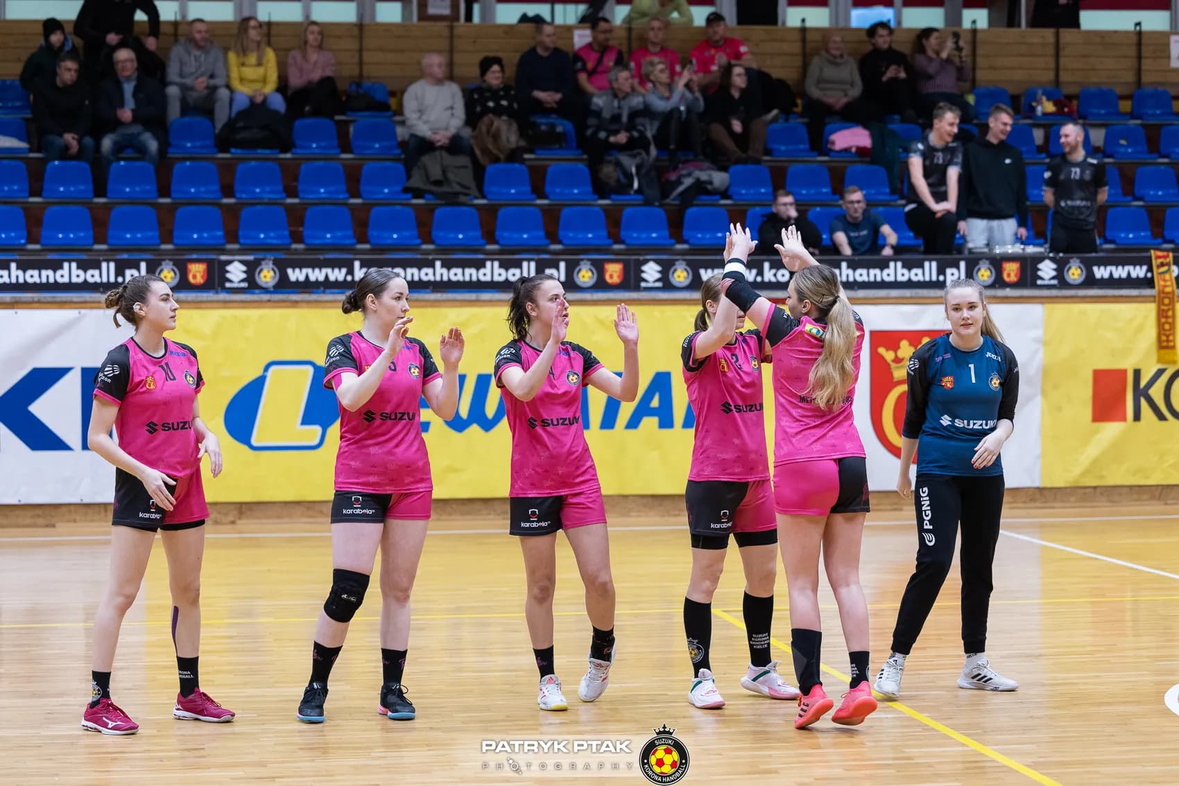 Suzuki Korona Handball Kielce vs UKS Varsovia Warszawa