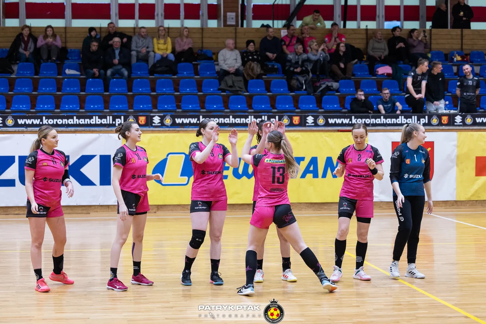Suzuki Korona Handball Kielce vs UKS Varsovia Warszawa