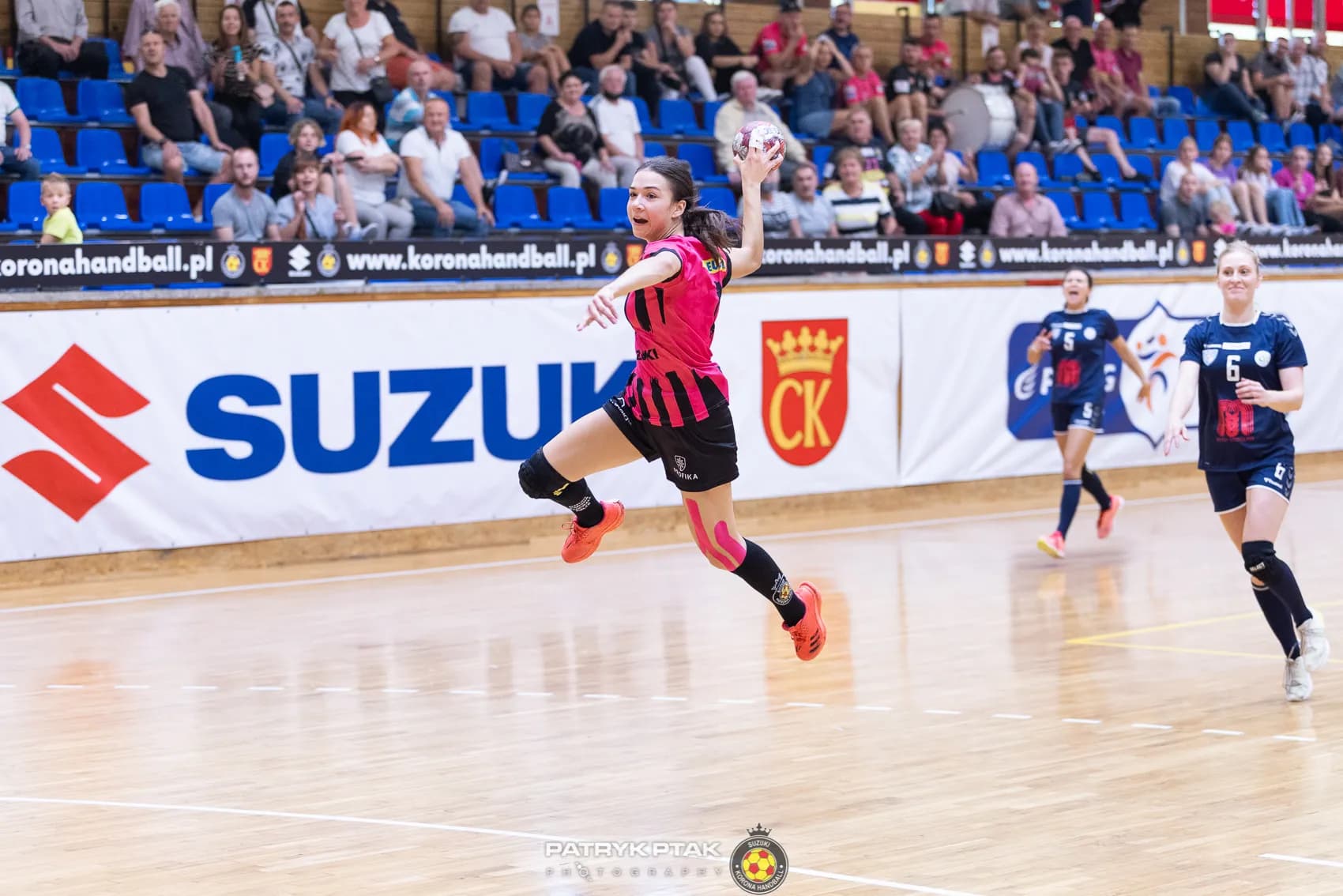 Skrót meczu 2 serii: Suzuki Korona Handball Kielce – Młyny Stoisław Koszalin