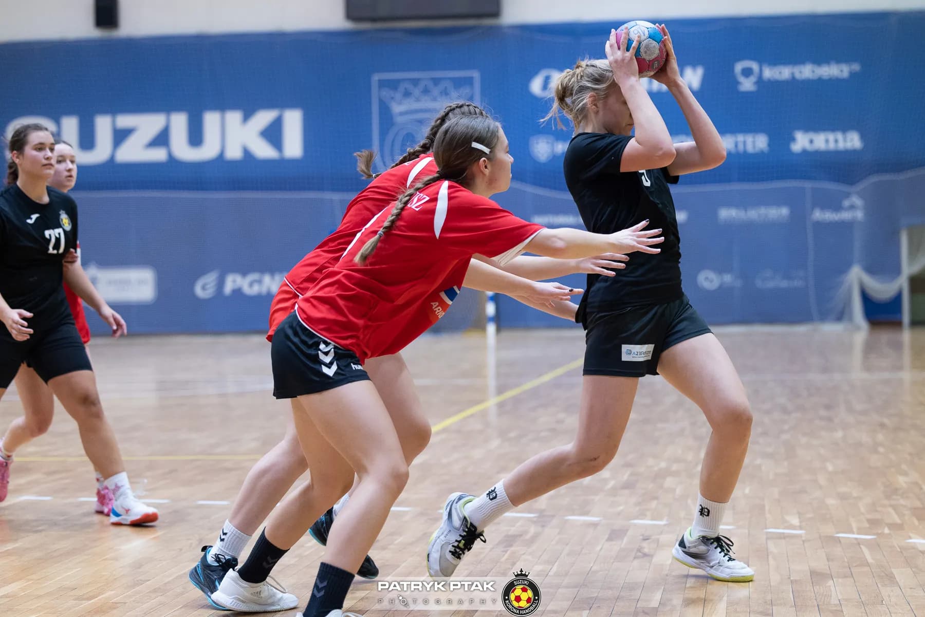 Juniorki młodsze: Korona Handbal Kielce vs. SPR Olkusz