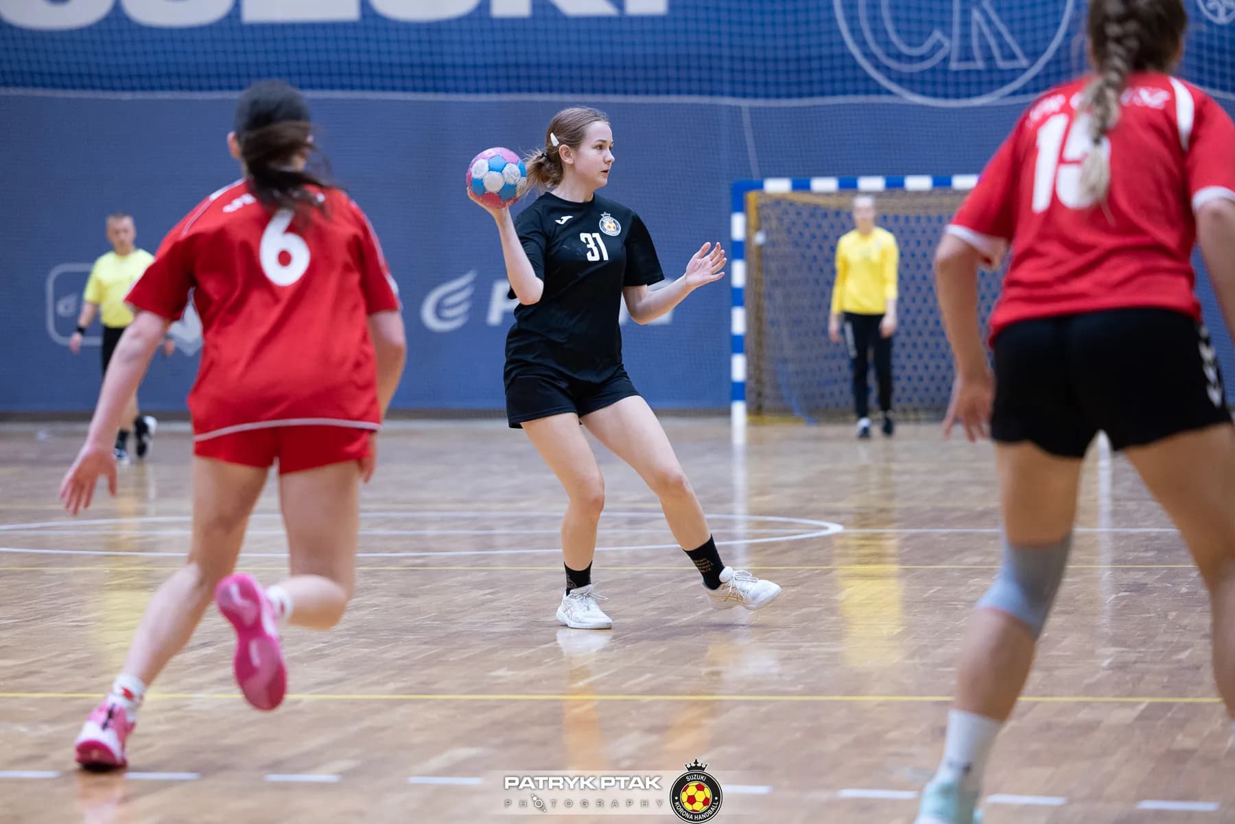 Juniorki młodsze: Korona Handbal Kielce vs. SPR Olkusz