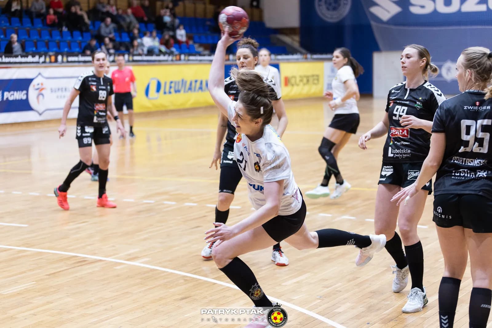 Suzuki Korona Handball Kielce vs. MKS FunFloor Perła Lublin (28.01.2022)
