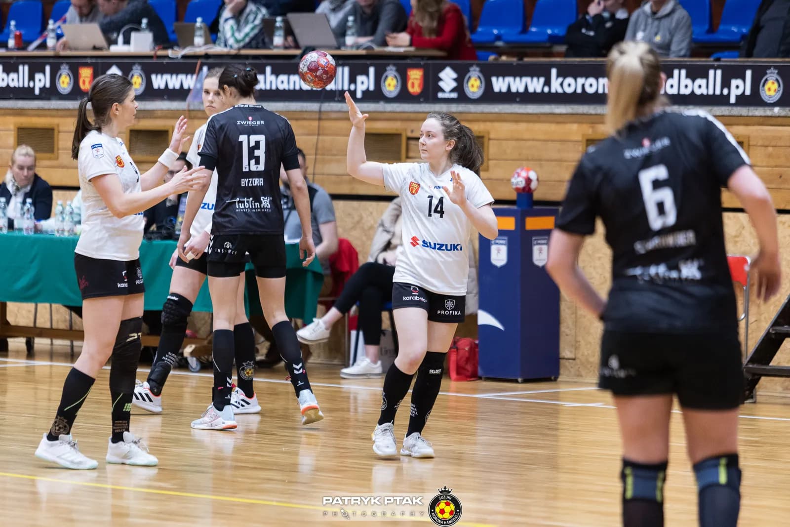 Suzuki Korona Handball Kielce vs. MKS FunFloor Perła Lublin (28.01.2022)
