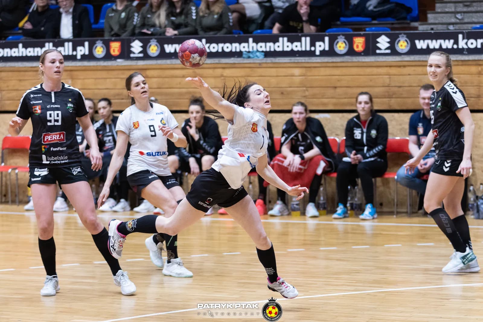 Suzuki Korona Handball Kielce vs. MKS FunFloor Perła Lublin (28.01.2022)