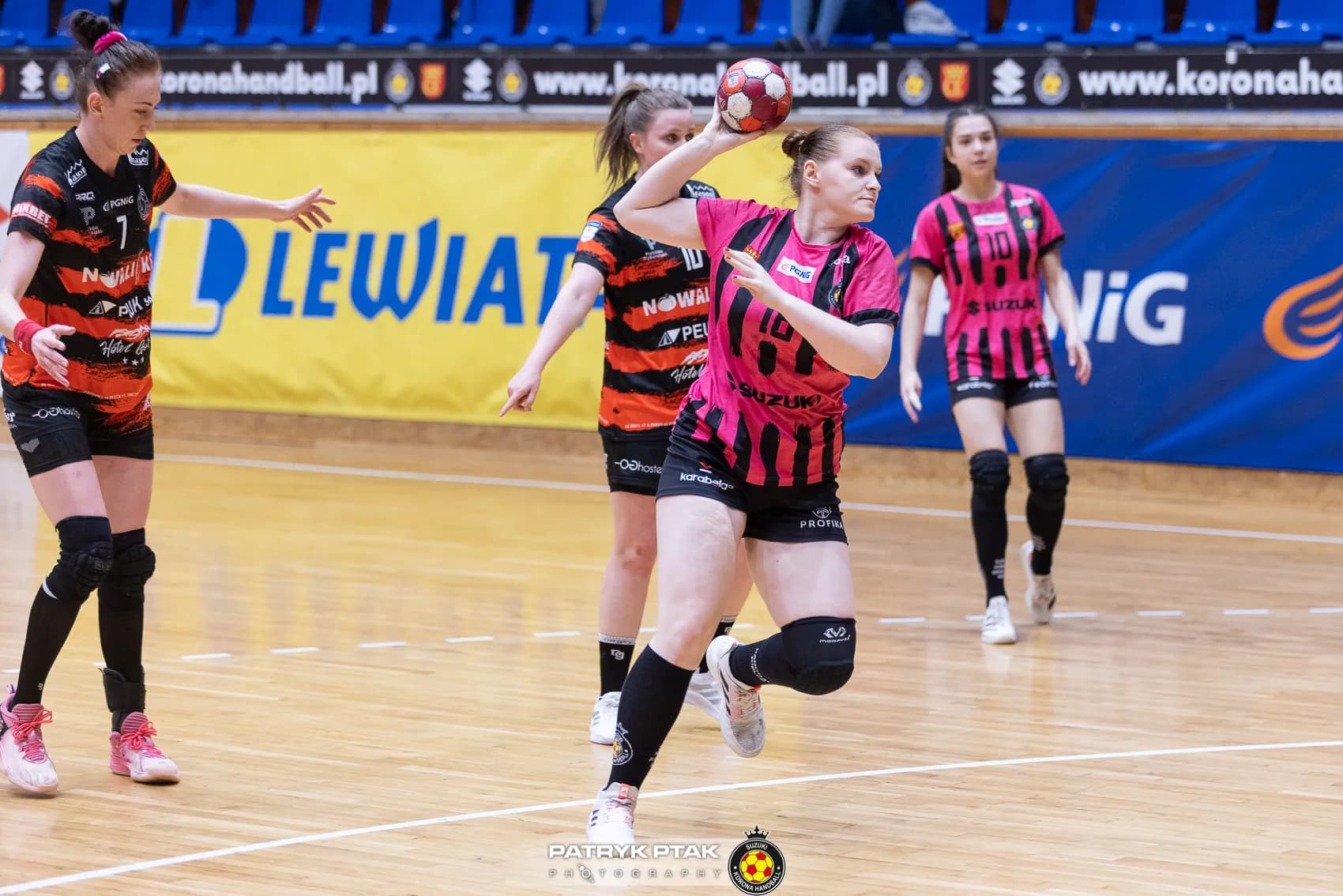 Suzuki Korona Handball Kielce vs. MKS Piotrcovia Piotrków Trybunalski