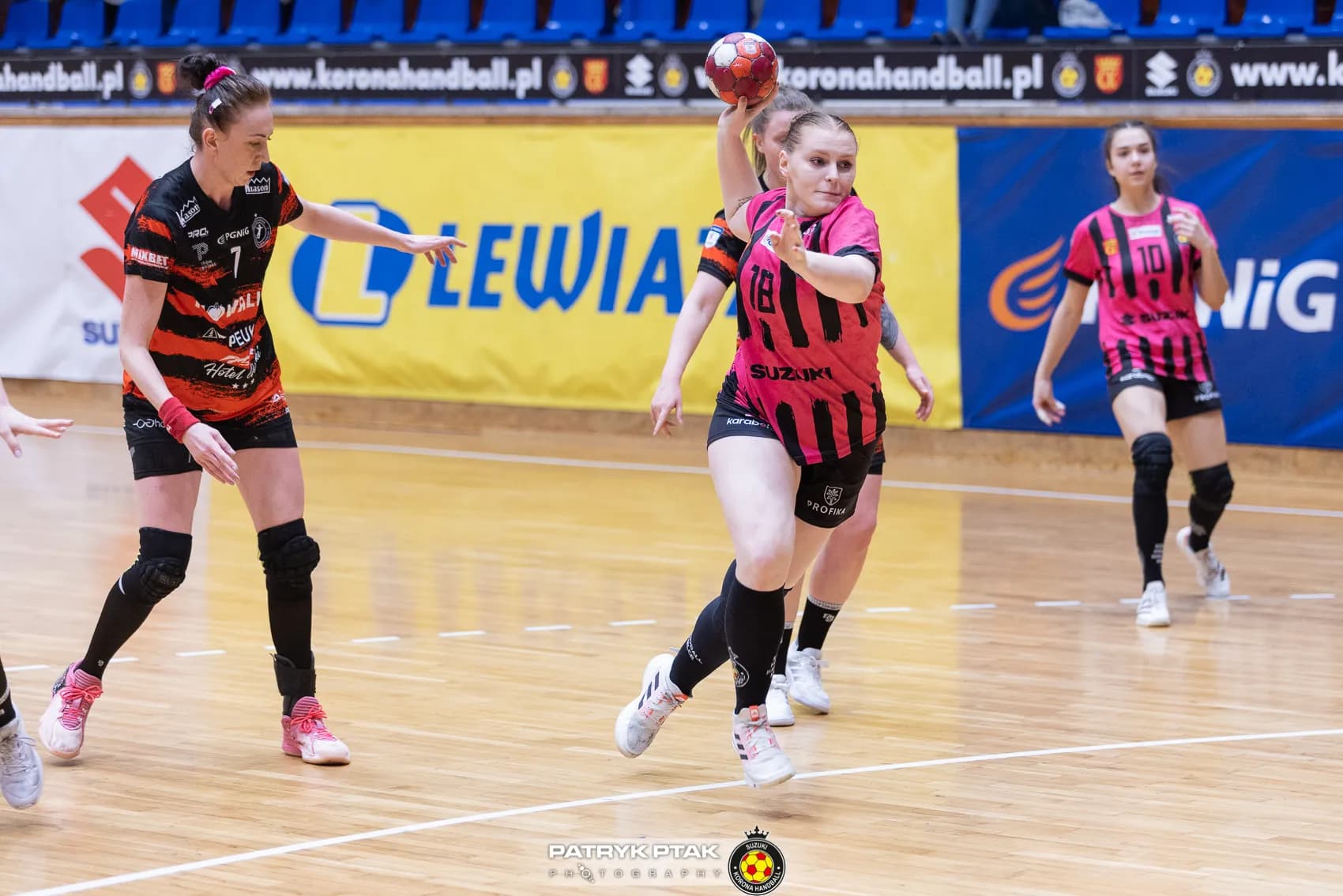 Suzuki Korona Handball Kielce vs. MKS Piotrcovia Piotrków Trybunalski