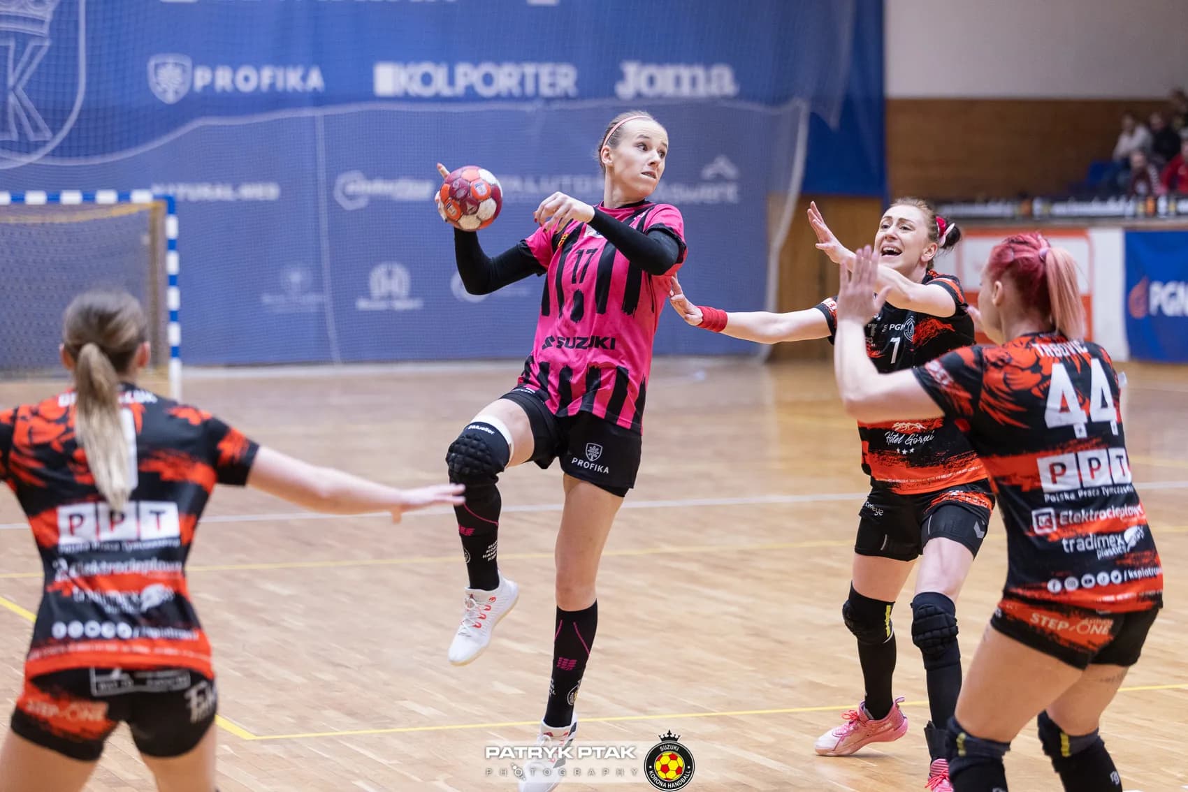 Suzuki Korona Handball Kielce vs. MKS Piotrcovia Piotrków Trybunalski