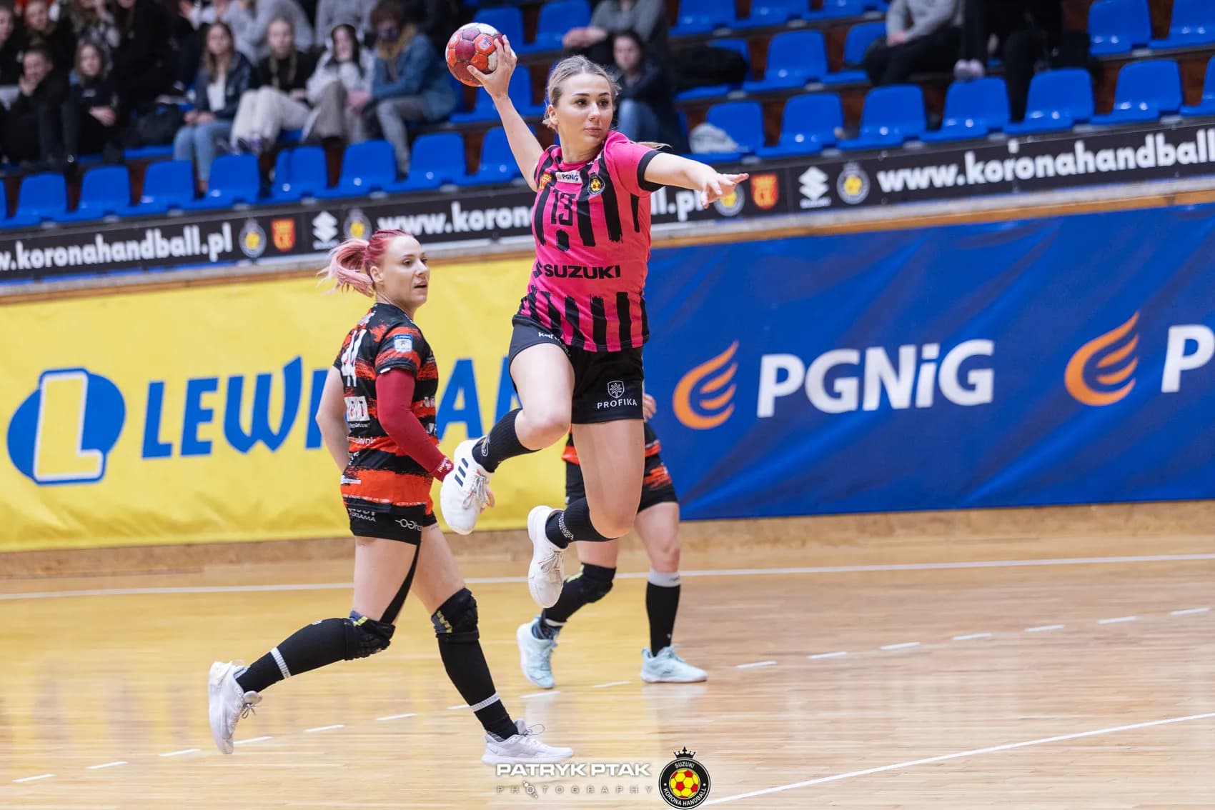 Suzuki Korona Handball Kielce vs. MKS Piotrcovia Piotrków Trybunalski