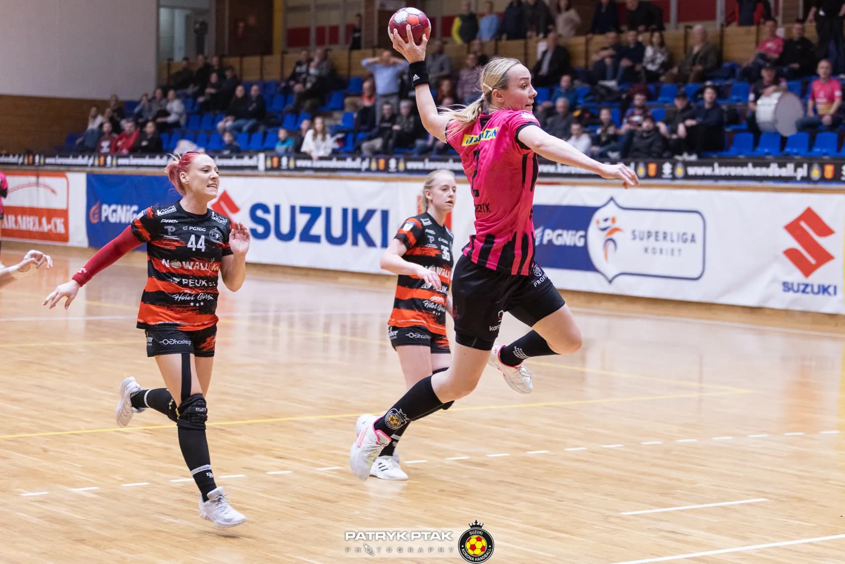 Suzuki Korona Handball Kielce vs. MKS Piotrcovia Piotrków Trybunalski