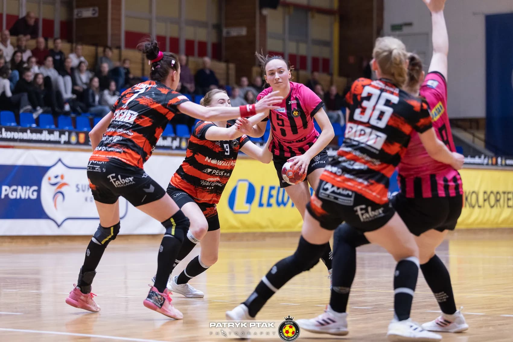 Suzuki Korona Handball Kielce vs. MKS Piotrcovia Piotrków Trybunalski