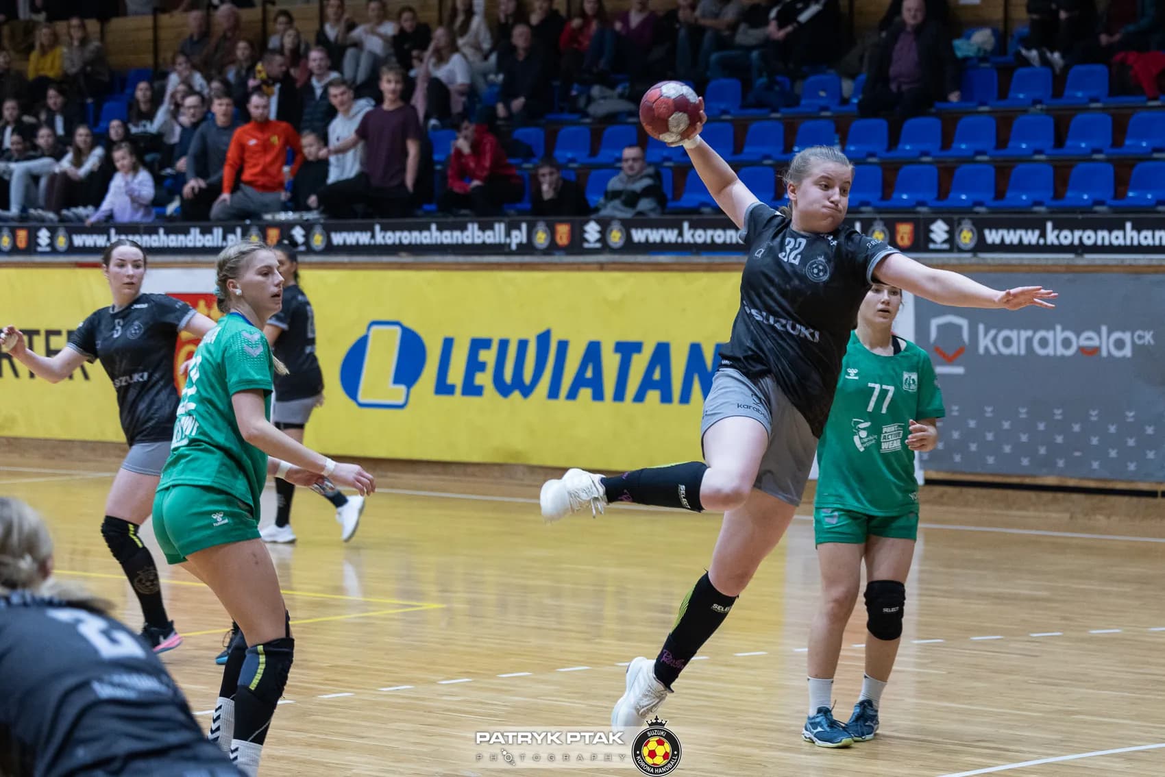 Suzuki Korona Handball Kielce vs Handball Warszawa