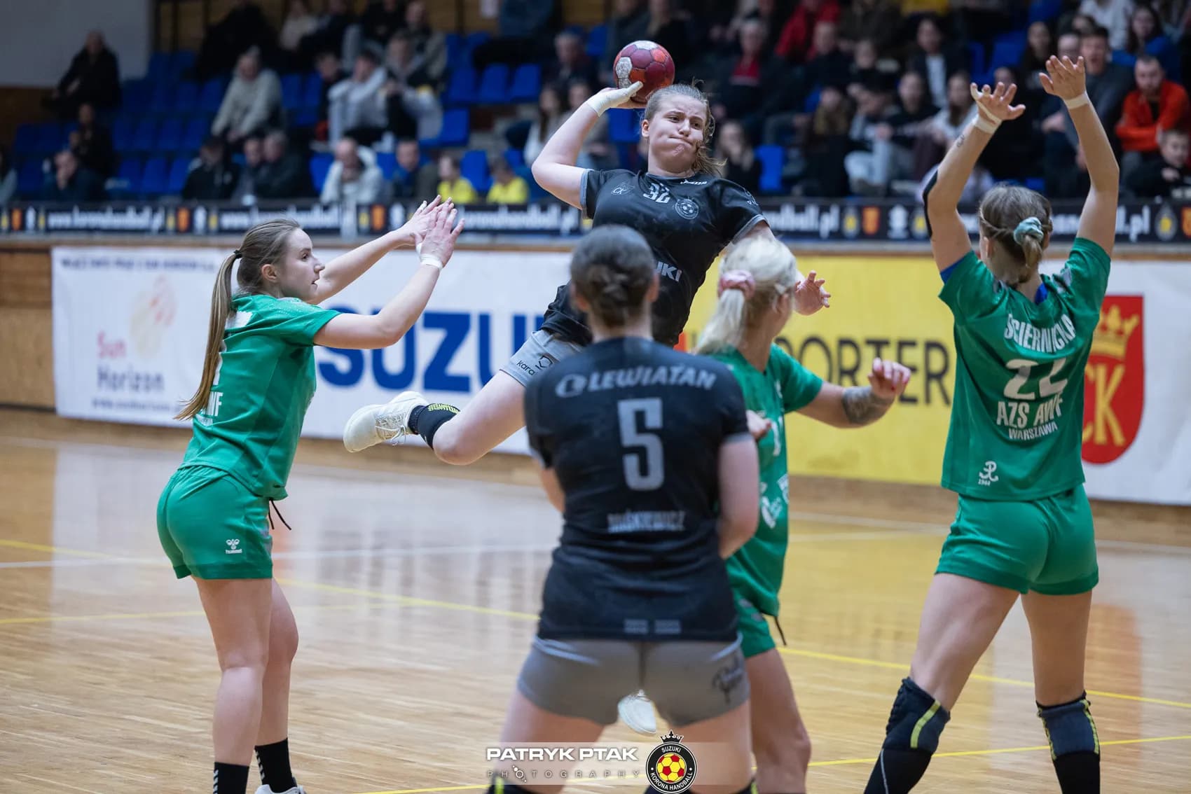 Suzuki Korona Handball Kielce vs Handball Warszawa