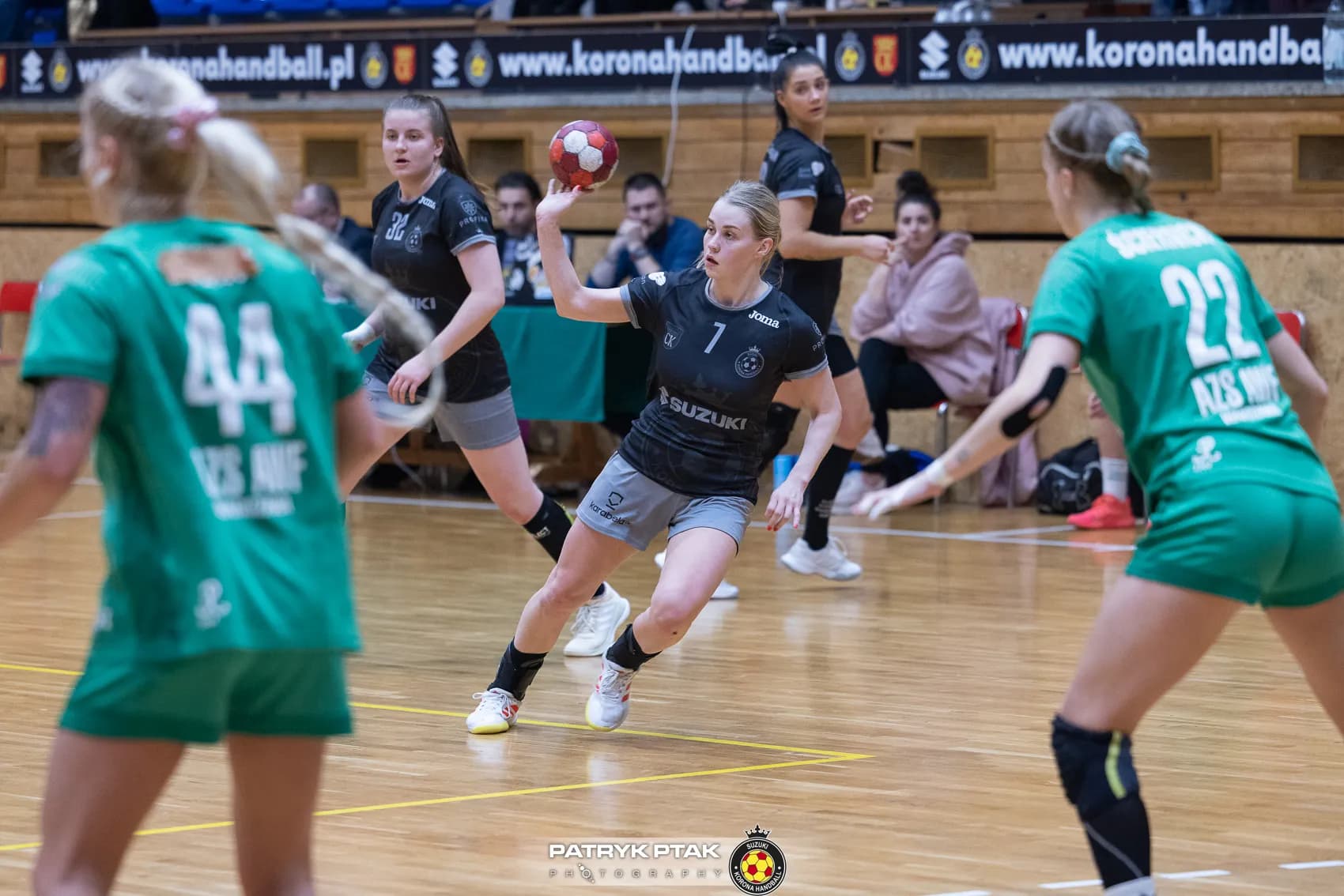 Suzuki Korona Handball Kielce vs Handball Warszawa