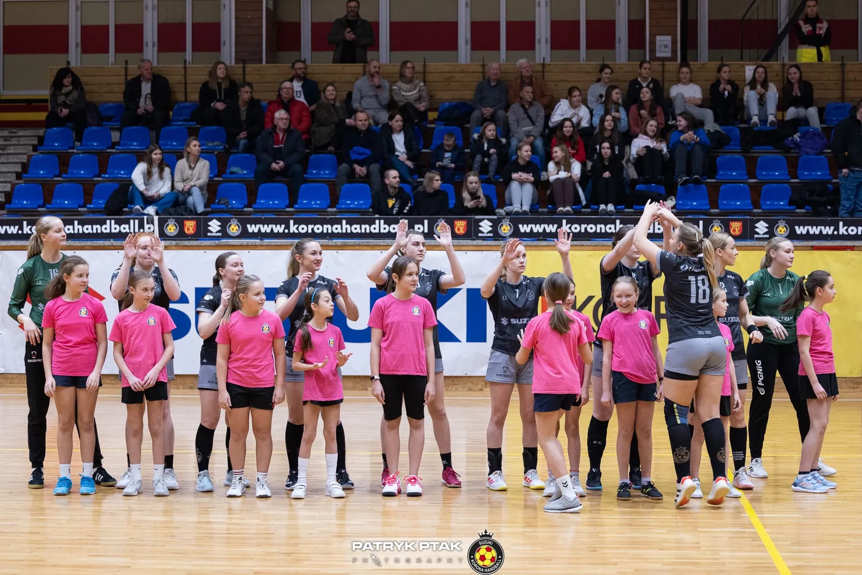 Suzuki Korona Handball Kielce vs Handball Warszawa