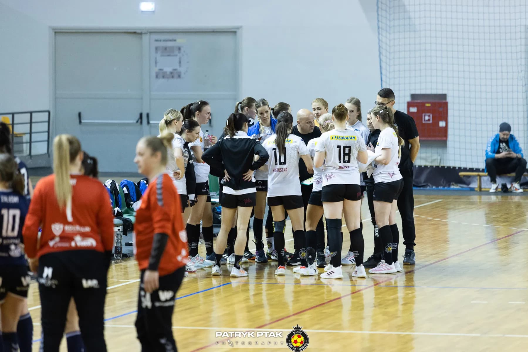 Suzuki Korona Handball Kielce vs. Młyny Stoisław Koszalin